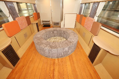 20000系 楽（らく） | 近畿日本鉄道