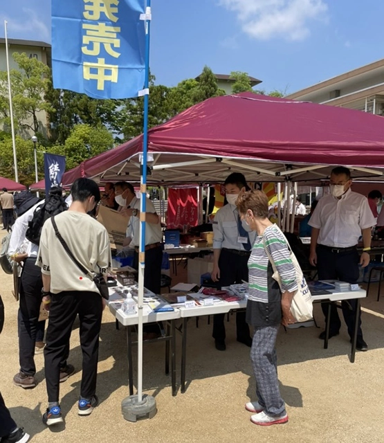 「たかのはら 平城第2団地 つながるマルシェ」の様子