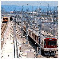 竹田駅を出発し、地下鉄に進入する当社車両1988（昭和63）年8月